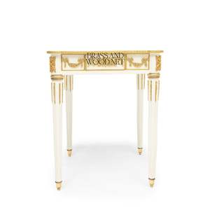 Mesa Auxiliar Cuadrada Blanca de Lujo con Arte Floral Pintado a Mano y Detalles Ornamentales de Latón Dorado Antiguo para Decoración Clásica del Hogar - Product Image 3