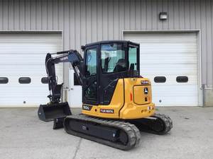 รถขุดขนาดเล็กมือสอง John Deere 50G 36 ตัน เครื่องยนต์ Yanmar ประสิทธิภาพสูง คุณภาพพรีเมียม อุปกรณ์ก่อสร้างขนาดกะทัดรัด พร้อมมอเตอร์และปั๊มเกียร์ - Product Image 2