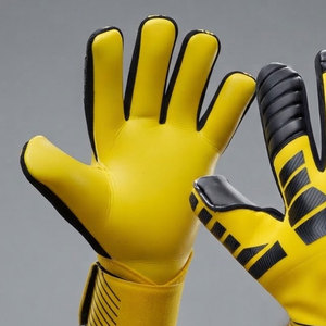High Performance Adult Goalkeeper Gloves Design Flexible Fingers Breathable Material Match Practice Sessions - Product Image 6