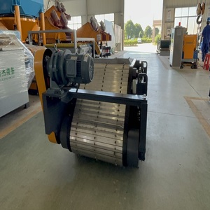 उन्नत निलंबित विद्युत चुम्बकीय लोहा हटाने और सुविधाजनक रीसाइक्लिंग धातु विभाजक के संयोजन - Product Image 1