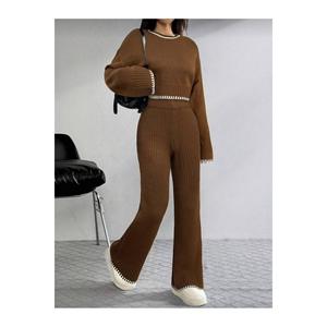 Conjunto de Suéter Tejido con Detalle de Punto de Pastor para Mujer - Product Image 4