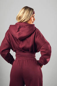 ชุดวอร์มสไตล์สตรีทแวร์สำหรับผู้หญิง แบบมีฮู้ด ทรงบ็อกซี่ ตัดเย็บด้วยผ้าที่ระบายอากาศได้ดี ป้องกันรอยยับ พร้อมซิปและลายปัก - Product Image 2