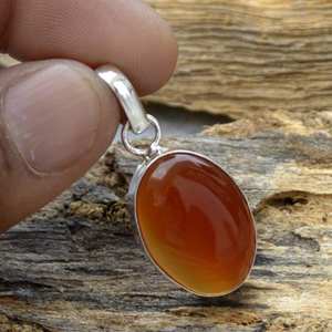 คาร์เนเลี่ยนทรงไข่คาร์เนเลียนสีแดงธรรมชาติ925แข็งจี้เงินแท้จี้ดีไซเนอร์ขายส่งเครื่องประดับสำหรับผู้หญิง - Product Image 1