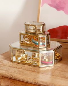 Boîte à bijoux en métal et verre géométrique de luxe, décoration élégante pour la maison et solution de rangement pour bijoux - Product Image 1