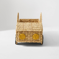 Panier de rangement en jacinthe d'eau tissé à la main en gros pour l'organisation, panier en forme de camion pour les jouets, fabriqué au Vietnam