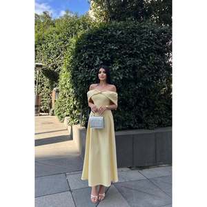 Vestido Largo Amarillo para Mujer missJANELL, Mezcla de Poliéster y Elastano, Diseño Elegante y Fluido para Uso Casual y de Fiesta - Product Image 3