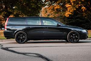 VOLVO V70R 2004 D'OCCASION CÔTÉ GAUCHE/CÔTÉ DROIT - Product Image 2