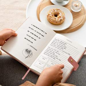 Diario de Cuero Life Story - Diario Guiado para Compartir Su Vida, el Mejor Regalo para el Día de San Valentín, Cumpleaños o Día del Padre para la Familia - Product Image 3