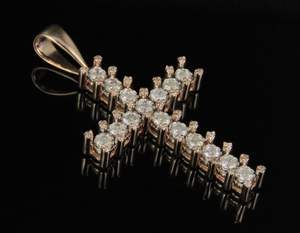 Colgante de cruz de plata esterlina S925 hecho a mano con diamante de moissanita chapado en oro rosa regalo de aniversario de boda - Product Image 1