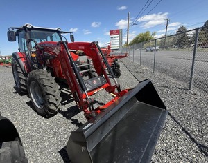 2024แมสซีย์เฟอร์กูสัน5711แทรคเตอร์สร้างขึ้นอย่างยากลำบากสำหรับการทำฟาร์มในโลกแห่งความเป็นจริง - Product Image 1