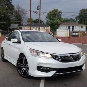 Voiture d'occasion abordable, Ho-n-da Acc-ord Sp-ort LHD 2016 - Product Image 1