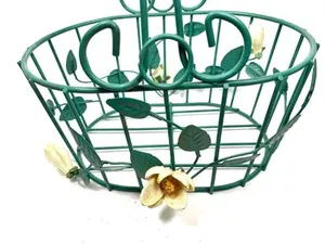 Panier cadeau de mariage élégant en métal avec finition enduite de poudre verte, parfait pour panier décoratif et cadeaux élégants - Product Image 5