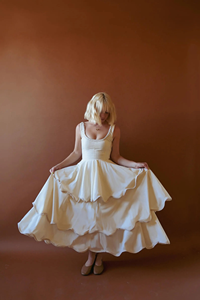 Maxi Vestido Holgado con Estampado Floral Digital, Mangas Largas con Volantes, Cintura Natural, Multicapa, Estilo Urbano, Ecológico, con Logotipo Personalizado - Product Image 4