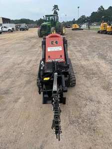 Chargeuse sur pneus Ditch Witch SK900 2024 avec moteur Yanmar, haute efficacité, garantie de 4 ans - Product Image 2