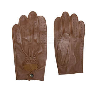 ถุงมือขับรถสำหรับผู้ชายแบบมีรูเจาะรูสไตล์หรูหราสะดวกสบายถุงมือหนังแบบไม่มีซับใน - Product Image 6