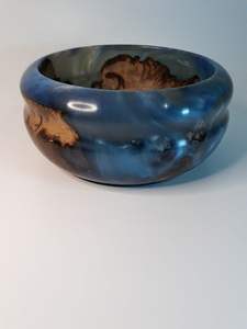 Bol élégant en résine et bois sculpté à la main Pièce maîtresse décorative de table rustique moderne Accent élégant de cuisine pour la maison - Product Image 4