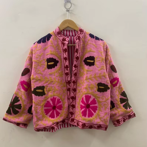 Veste à broderie Peach TNT Suzani Veste en velours mi-saison Boho avec broderie florale riche Veste Bomber Suzani pour femme - Product Image 1