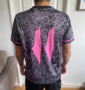 Camiseta deportiva transpirable de secado rápido para hombre, camiseta de fútbol callejero, uniforme de entrenamiento de equipo, ropa de manga corta, Top 2025, nuevo estilo - Product Image 4