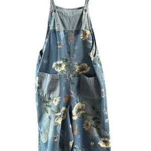 Peto corto vaquero de alta calidad para mujer, lavado ligero, desgastado, estilo Vintage sin esfuerzo, babero, botón general impreso a la moda - Product Image 1