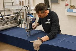 เสื้อสเวตเตอร์มีฮู้ดฤดูหนาวสำหรับอุตสาหกรรมการผลิตผ้าถักขนแกะแบบระเหิด - Product Image 3