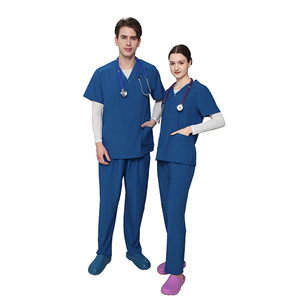 Conjuntos profesionales de manga corta estampados con el mejor diseño de fabricación para uniformes de hospital para mujeres y hombres - Product Image 2