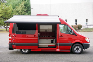 Vehículo Usado a Precio Accesible - Volante a la Izquierda |   Volante a la derecha |   Camionetas Freightliner Sprinter 2500 2012, Autocaravanas Deportivas - Product Image 3