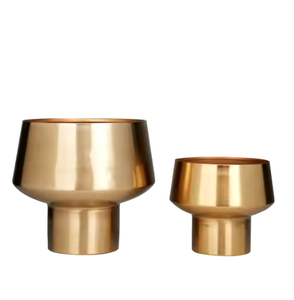 Macetas de metal Premium hechas con metal duradero Artesanías indias más vendidas para la decoración del hogar y el jardín Llegada caliente - Product Image 2