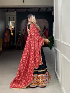 Lehenga choli ชุดปาร์ตี้เซ็กซี่ผ้าฝ้ายคุณภาพพรีเมี่ยมพร้อม dupatta กับ gamthi และกระจกทำงานผู้หญิงแฟชั่น - Product Image 5