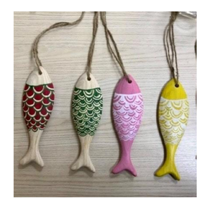 Jouet en bois artisanal en forme de poisson pour enfants, jouet éducatif Montessori, jouet sûr en bois naturel - Product Image 3
