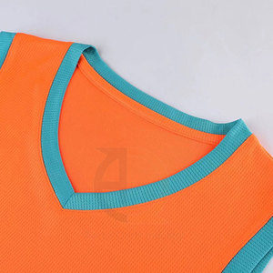 Uniforme de baloncesto de poliéster 100% de alta calidad, ropa deportiva transpirable para exteriores con opción de talla grande - Product Image 3