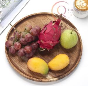 Plateau de service rectangulaire en bois avec poignées, idéal pour la cuisine, la table à manger, le service de café et les cadeaux - Product Image 4