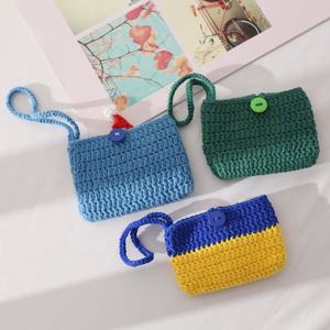 Creative Handmade Crochet <b>Card</b> Case Wool Knitted Bus <b>Card</b> <b>Protector</b> Cute Girls Accessory Fashionable Bus <b>Card</b> Holder - Product Image 3
