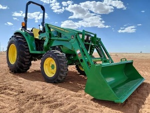 Rodamiento de caja de cambios para tractor agrícola John Deere 4052M 90HP 4WD, usado, en buen estado, entrega rápida - Product Image 2