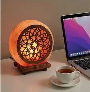 โคมไฟเกลือหิมาลัยลายอาหรับ 3 มิติ ของปากีสถาน โคมไฟกลางคืนรูปทรง 3 มิติ ขัดเงาด้วยเทคนิคแบบดั้งเดิมสำหรับตกแต่งบ้านตามหลักฮวงจุ้ย - Product Image 2