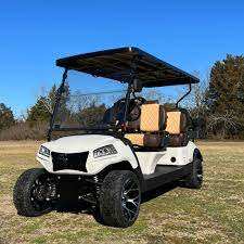 2-6 Seater Electric Utility Golf Cart with Lithium Battery 4 <b>Passenger</b> <b>Car</b> Golf Cart for Sale - Product Image 1