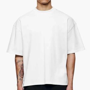 Camisetas de Corte Regular con Estampado, Cuello Redondo y Logotipo Frontal, Tejido de Poliéster/Algodón Ecológico, 200 Gramos de Peso - Product Image 3