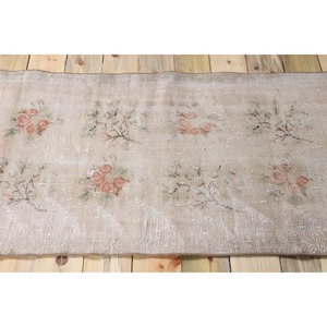 2.6x6.1 ft Vintage Turkish <b>Wool</b> Rug <b>Brown</b> Gray Floral Patchwork Design with Latex Backing - Product Image 3