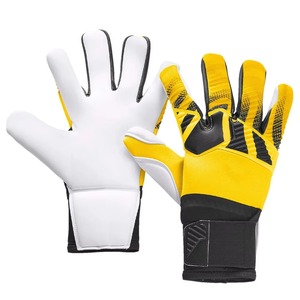 Gants de gardien de but sur mesure de haute qualité pour les gants d'entraînement de football et de football Protection des doigts Durable - Product Image 2