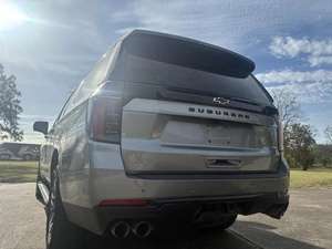 Nuevo Chevrolet Suburban 2026 4x4 SUV Gasolina/Petróleo Euro VI, 6 Asientos, Asientos de Cuero Automáticos, Volante a la Izquierda, Llantas de Aleación de Aluminio R20 - Product Image 4