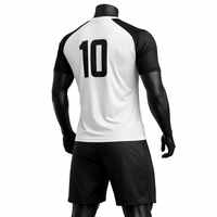 Ensemble de maillots de football personnalisés pour hommes, manches courtes, col en V, séchage rapide, coupe ajustée, protection UPF 50, marque personnalisée, nom de l'équipe