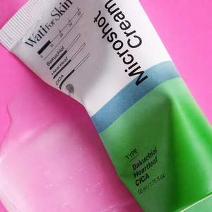 Crema de Micro Espículas con Bakuchiol, Heartleaf y CICA - Product Image 2