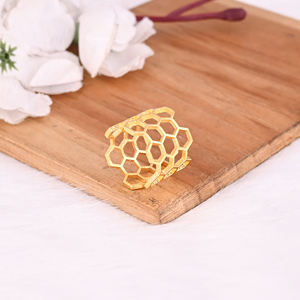 Anneaux en laiton simples à la mode, prix de gros, vente chaude, plaqués or, anneaux simples pour femmes, anneaux minimalistes réglables, cadeau pour un usage décontracté - Product Image 4