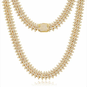 Collar de Plata de Ley con Dijes de Moissanita VVS1 Estilo Hip Hop, Pasa el Test de Diamantes, Cadena Cubana Zigzag Completamente Engastada - Product Image 1