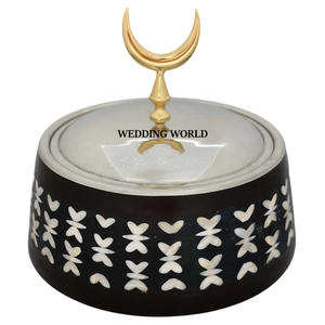 Pot de luxe en nacre de belle qualité Casserole de créateur faite à la main Meilleure vente Chauffe-plats en métal de créateur de table - Product Image 1