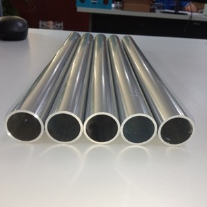 Perfiles de tubo de aluminio anodizado brillante fabricados en la fábrica de aluminio Song Hong en Vietnam - Product Image 5