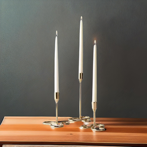 เชิงเทียนโลหะสีเงินเงาแบบตัดด้วยมือสำหรับตกแต่งบ้านและงานแต่งงาน ใช้ได้กับเทียนทรงเรียวและทรงสูง - Product Image 4