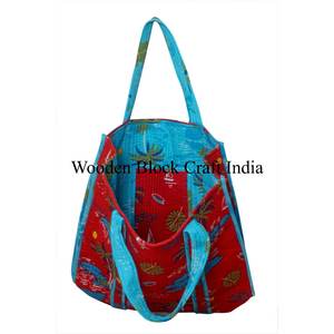 Sacs fourre-tout en coton faits à la main sur mesure avec des imprimés vibrants, élégants, écologiques et pour un usage quotidien ou comme cadeau pour les femmes - Product Image 3