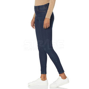 Pantalones Vaqueros de Mujer de Corte Regular, Transpirables, de Cintura Media, 100% Algodón, con Construcción Duradera, Diseño Cómodo y Acabado Liso - Product Image 4