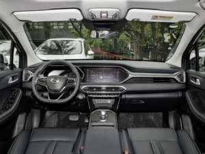 SUV Compact d'Occasion 1.5T 5 Places Sièges en Cuir Pneus R18 Régulateur de Vitesse Adaptatif Traction Avant Essence 4 Roues Chine Prix Bas 2023 - Product Image 3