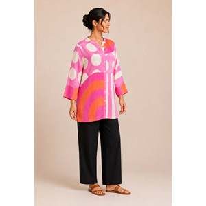 Nayantara Nazneen Top de seda floral bordado para mujer, talla XL, cuello con volantes, estilo coreano, otoño - Product Image 6